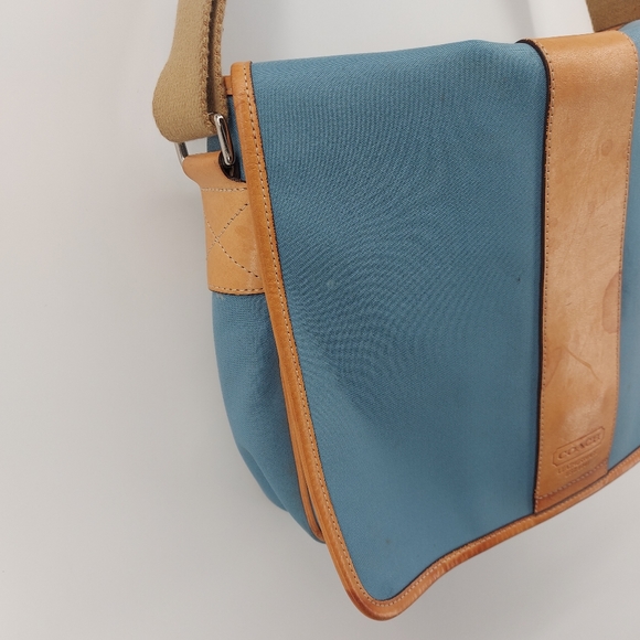 Coach blue and tan leather Trim messenger crossbody bag serial 6411 - Picture 10 of 13